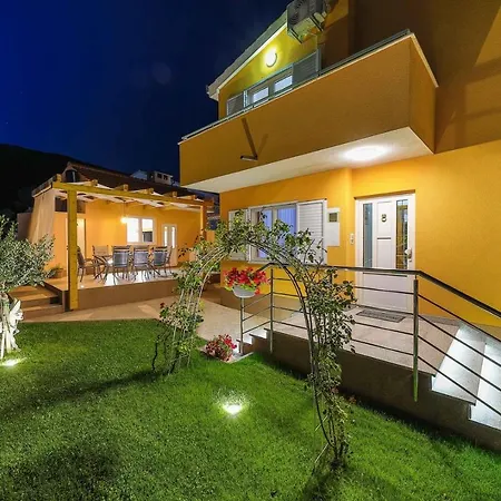 Villa Mijo Near Split, Private Pool * Kaštela