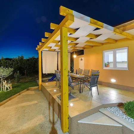 Villa Mijo Near Split, Private Pool Kaštela