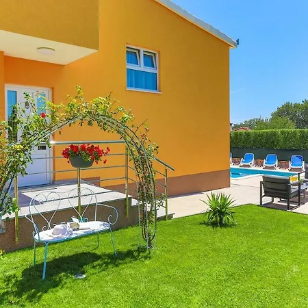 Villa Mijo Near Split, Private Pool 빌라 Kaštela