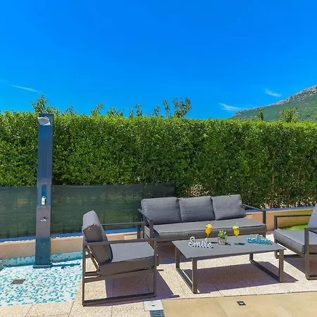 Villa Mijo Near Split, Private Pool 빌라 *