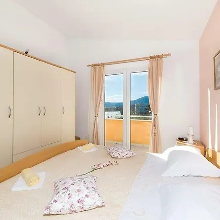 Villa Mijo Near Split, Private Pool * Kaštela